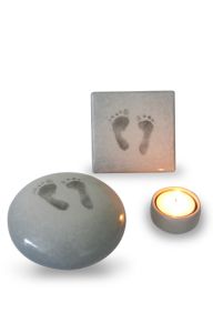 Urna para cinzas de cremação de bebê feita à mão