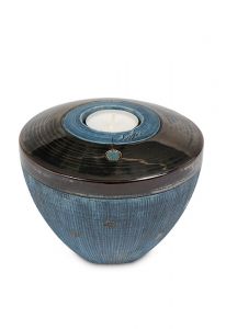 Mini urna de cerâmica artesanal com castiçal