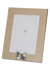 Urna porta-retrato marrom claro com pequena borboleta para cinzas